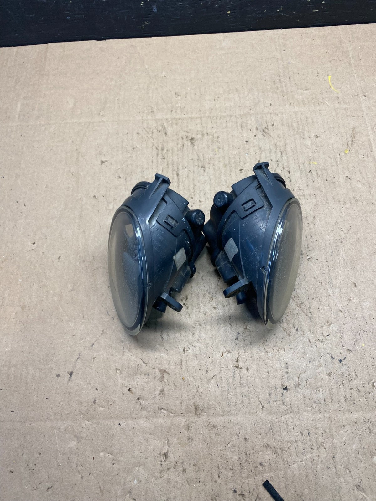 2008 Audi A3 Front Left+Right Side Fog Lights R6461 DG2