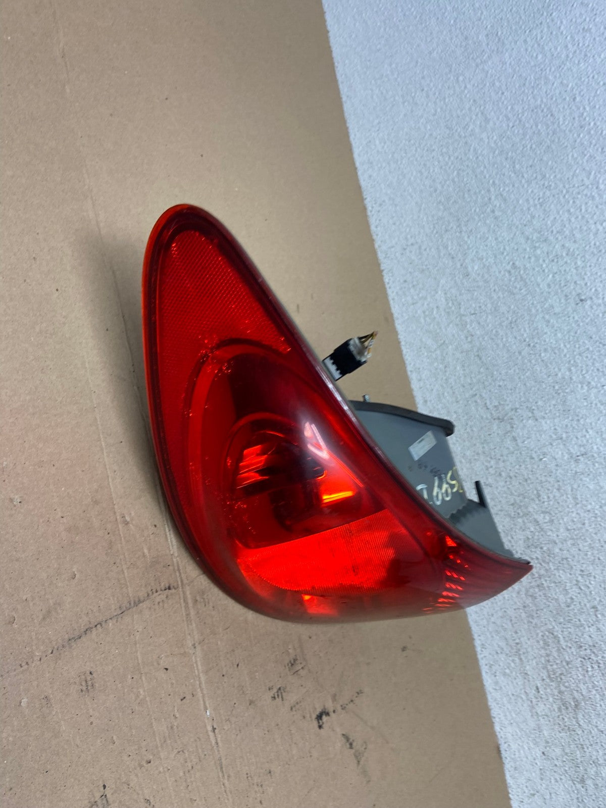 2007 to 2010 Hyundai Elantra Sedan Left Driver Side Tail Light AF4398 LK2