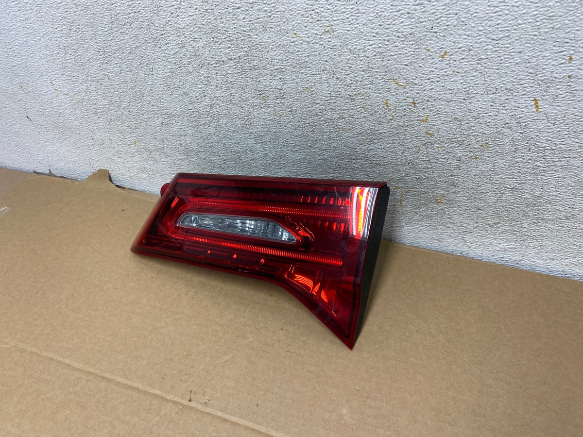 2014 to 2020 Acura Mdx Left Driver Lh Side Inner Tail Light AH7726 LK2