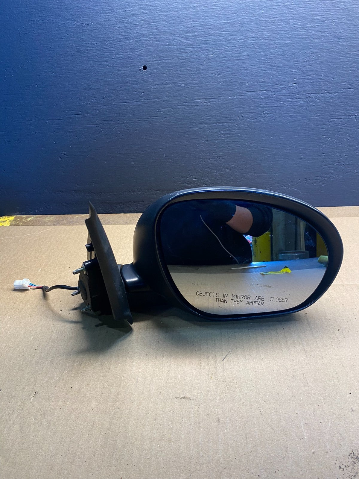 2011 to 2014 Nissan Juke Right Passenger Side Door Mirror OEM AB4134 MS9