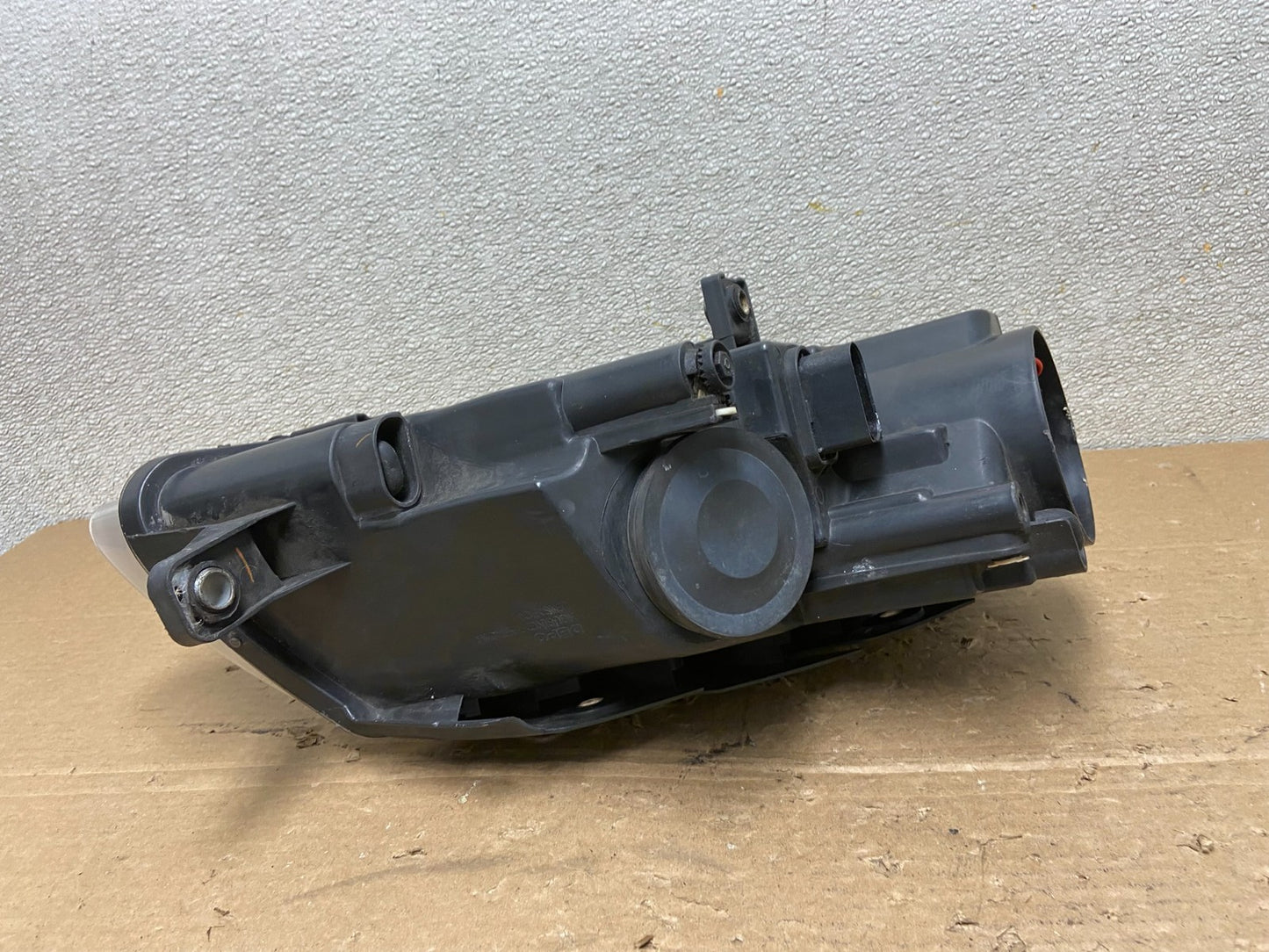 2006 - 2010 Volkswagen Passat Left Driver LH Side Halogen Headlight AB4913 DW4