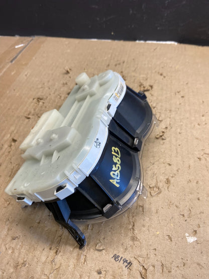 2006 Scion XA Speedometer Insrument Gauge Cluster OEM AB5813 DG5