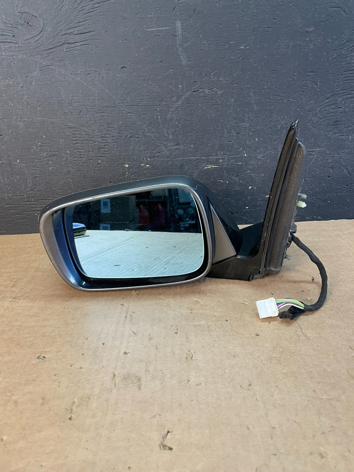 2010 to 2013 Acura MDX Left Driver LH H Side View Door Mirror AE8557 DW9
