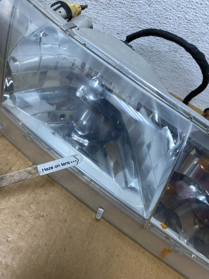 1998 to 2002 Mercury Grand Marquis Left+Right Set Halogen Headlight AE0558 DG5
