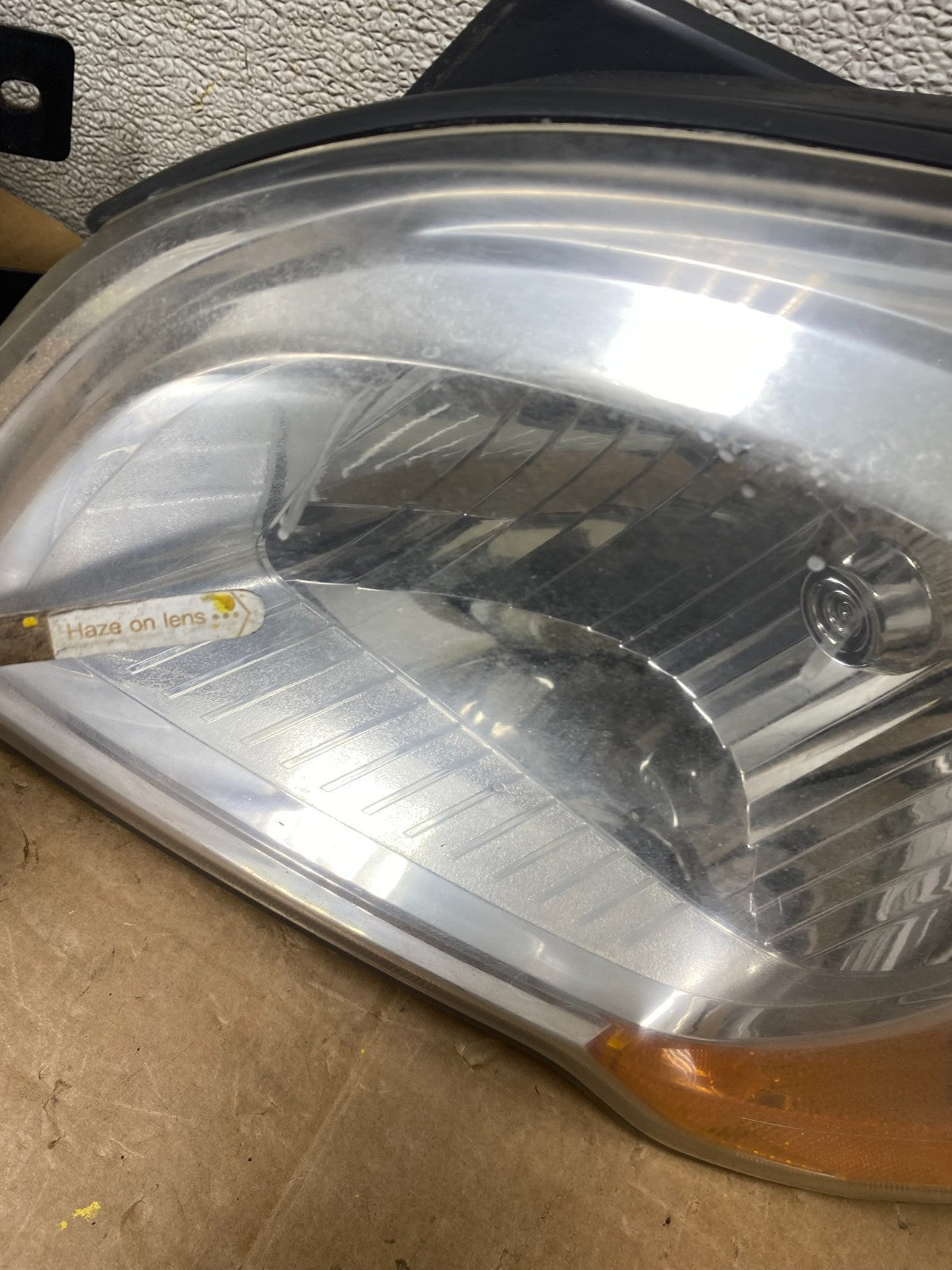 2007 to 2010 Kia Sportage Left+Right Halogen Headlights Oem V6250 DW11