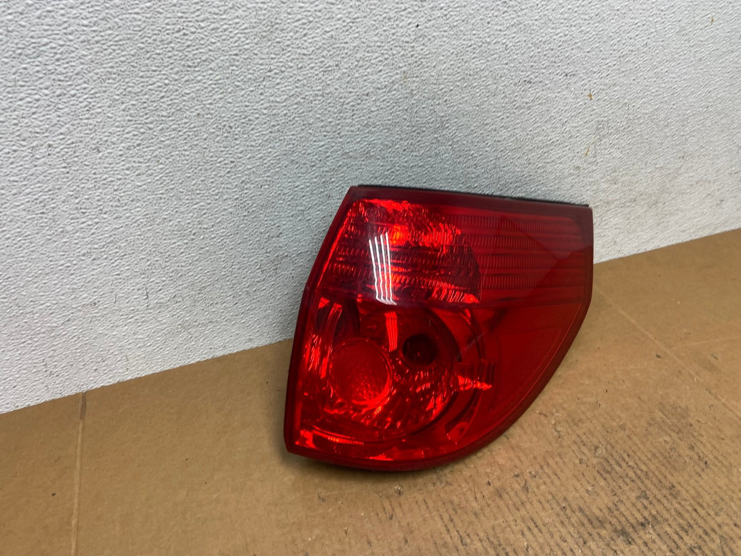 2006 - 2010 Toyota Sienna Right Passenger Side Tail Light DEPO AE0389 LK2