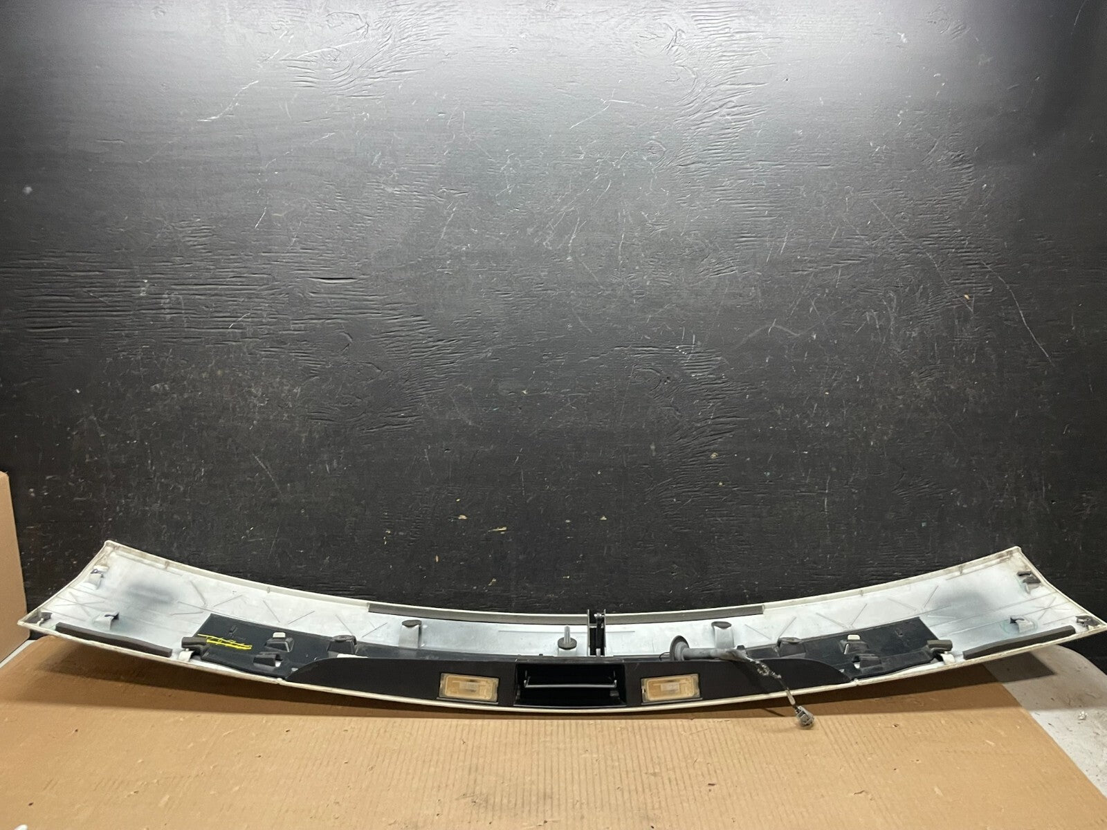 2011-2018 Dodge Grand Caravan Rear Tail Gate Trim Molding Panel OEM L9232 DG7