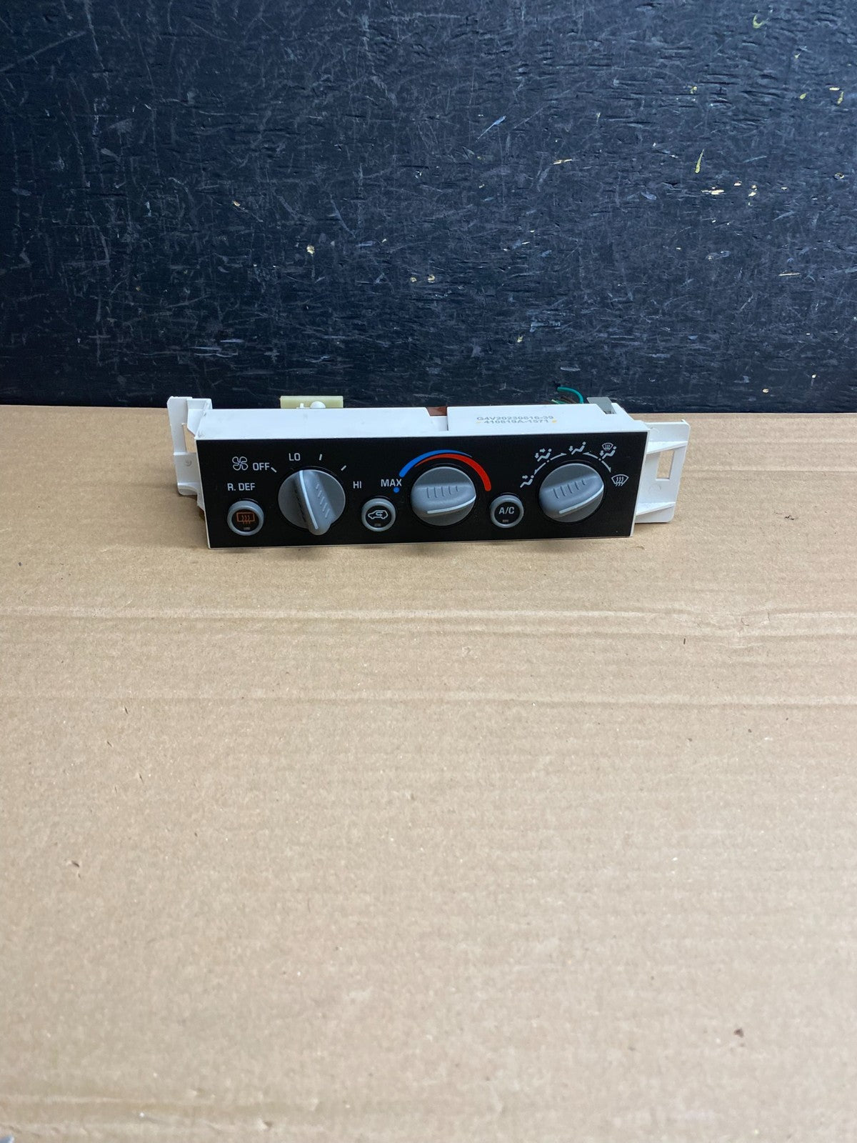 1998-00 Chevrolet Tahoe A/C 1996-99 C1500 C2500 Heater Climate Control AF65440