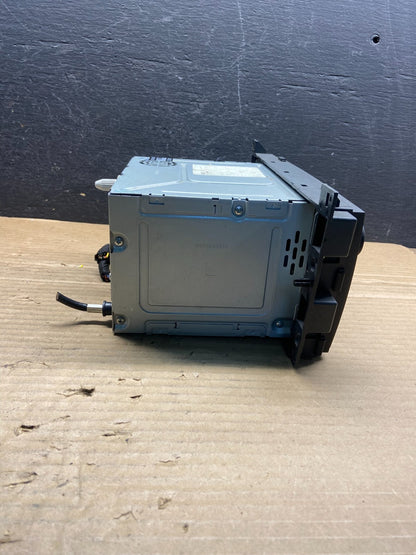 2007 - 2009 Cadillac DTS Radio 6 Disc Cd Changer Player 15847689 AE4529 DG2