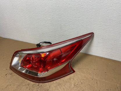 2013 2014 2015 Nissan Altima Right Passenger RH Side Tail Light AC0188 LK1