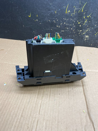 2006 to 2011 Cadillac DTS AC Heater Climate Control Panel AA4539 DG4