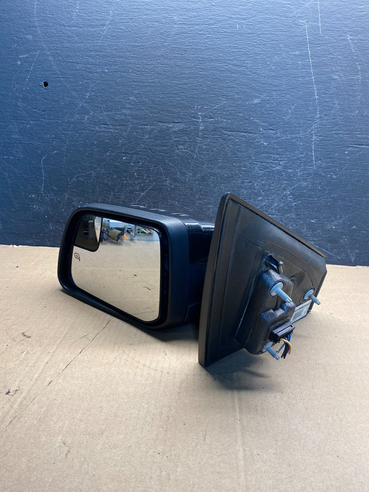 2011 to 2014 Ford Edge Left LH Side View Door Heated Mirror AE7691 DW9