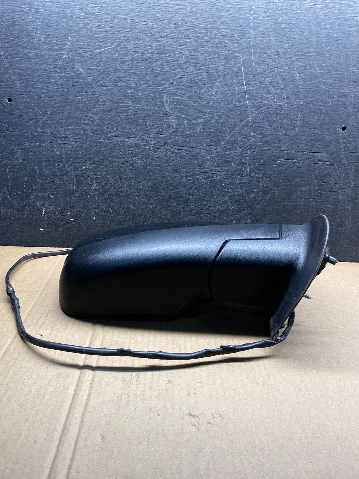 2007-2013 Chevrolet Tahoe Silverado Suburban Right Passenger Mirror AG3684 MS2