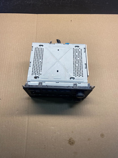 2003 - 2005 GMC Chevrolet Radio CD MP3 Receiver Player AC8979 DG4