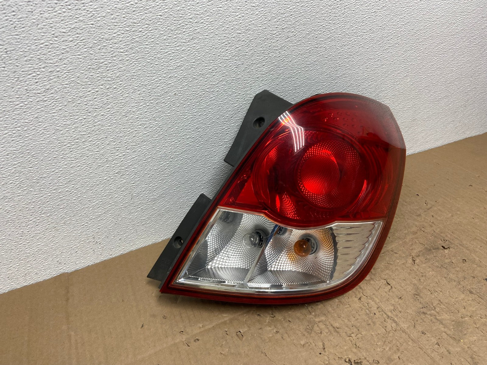 2008 2009 2010 Saturn Vue Right Passenger Rh Tail Light Side Oem AC0309 LK2