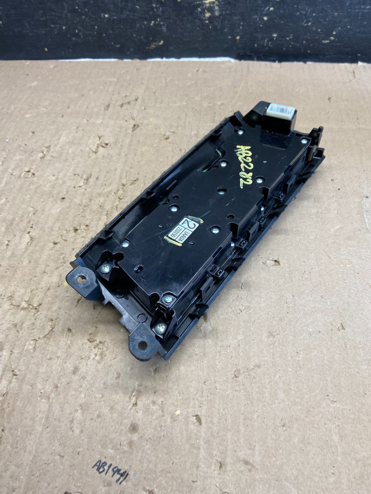 2009-2014 Nissan Murano AM FM Radio CD Control Panel ab2282 DG4