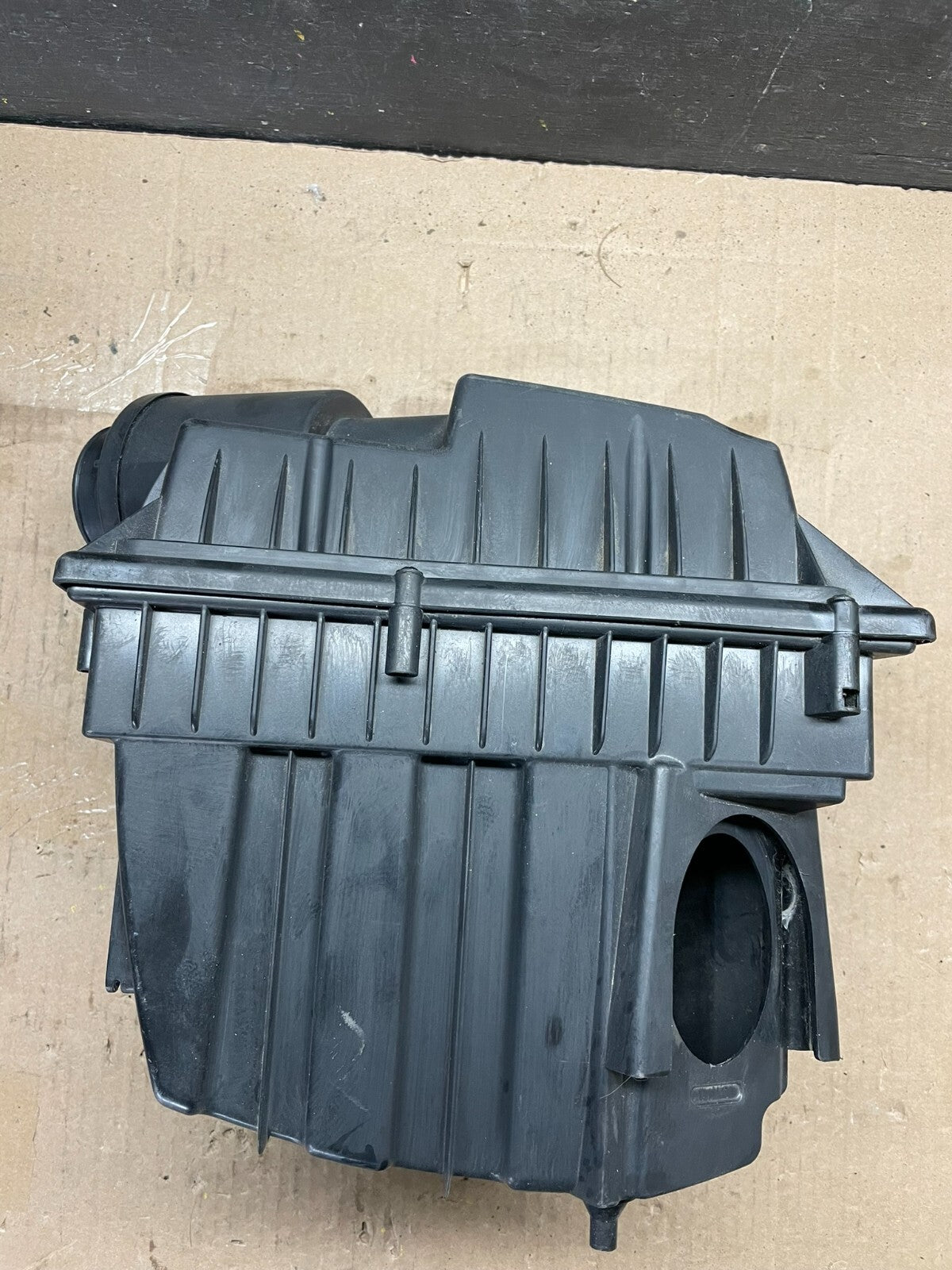 2013 2014 2015 Land Rover LR2 2.0L Air Filter Cleaner Box A9409 PS0