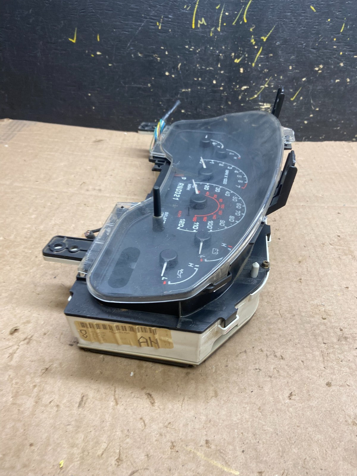 2002 Ford Explorer Speedometer Cluster Gauge OEM z1618 DG3