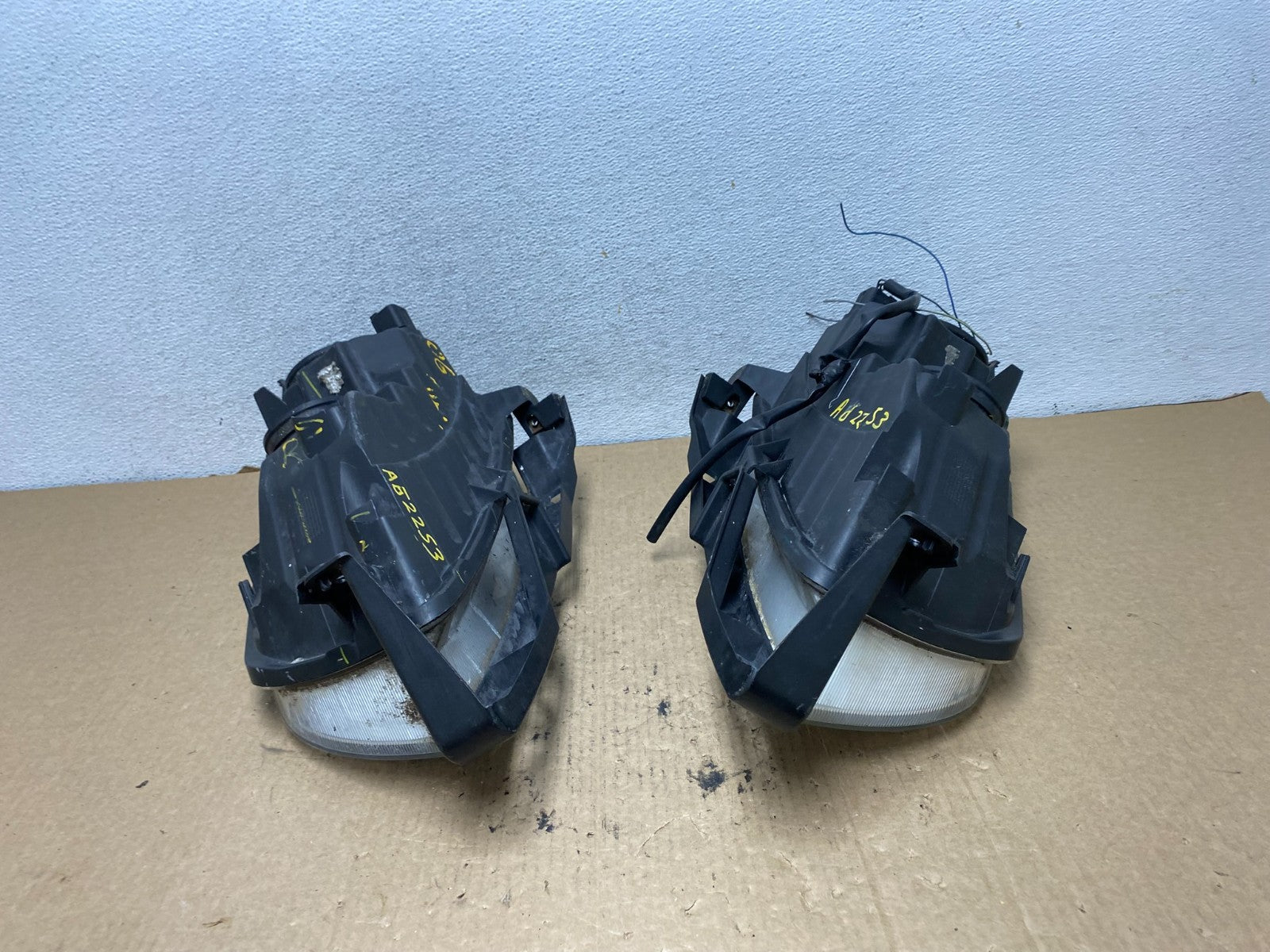 2006 to 2009 Mercury Milan Headlights Left+Right Halogen AG2253 DW12