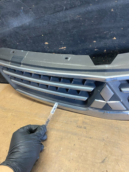 2006 to 2007 Mitsubishi Lancer Front Grille Grill Oem R0257 DG6