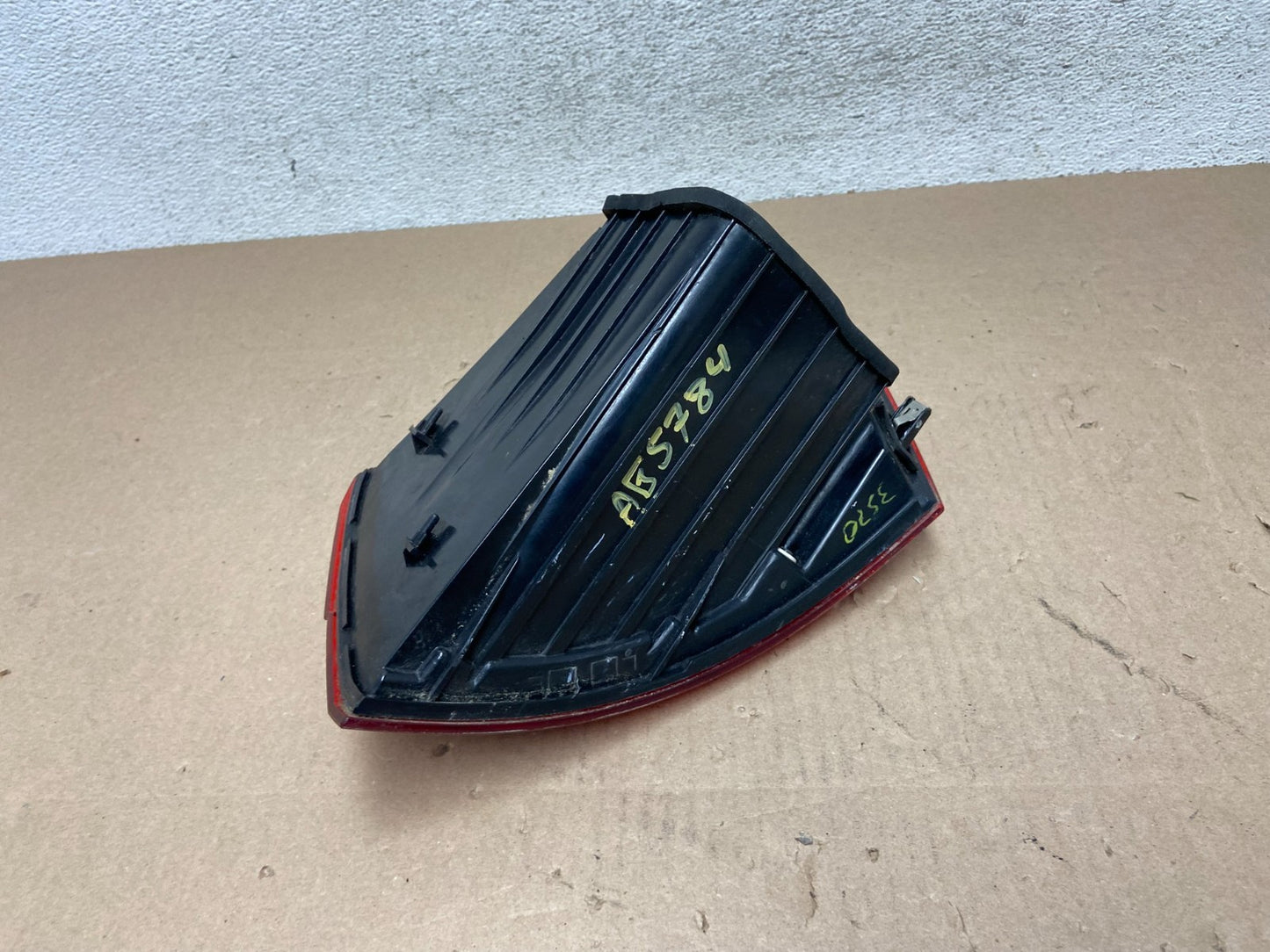 2015 to 2018 Volkswagen Jetta Left LH Side Tail Light AG5784 DG6