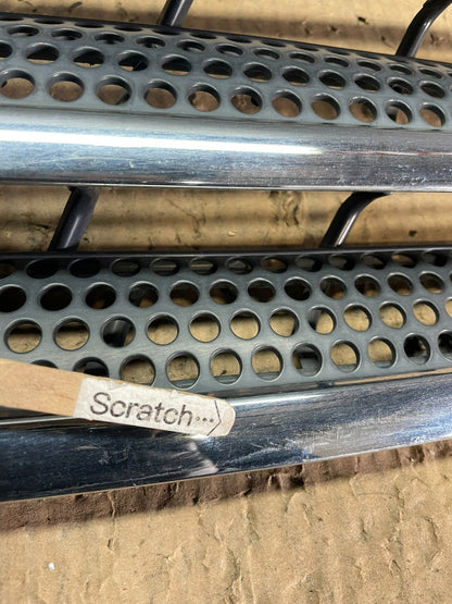 1998 to 2005 Mercedes-Benz ML320 Front Upper Grille Grill OEM ab3218 DG3