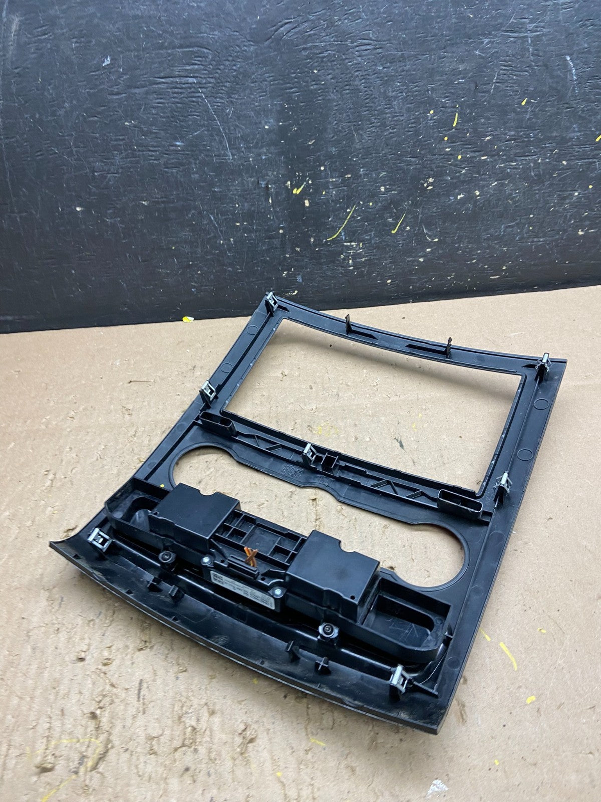 2007-2018 Mercedes Dodge Sprinter Center Console Radio Instrument Panel t6203 DG4