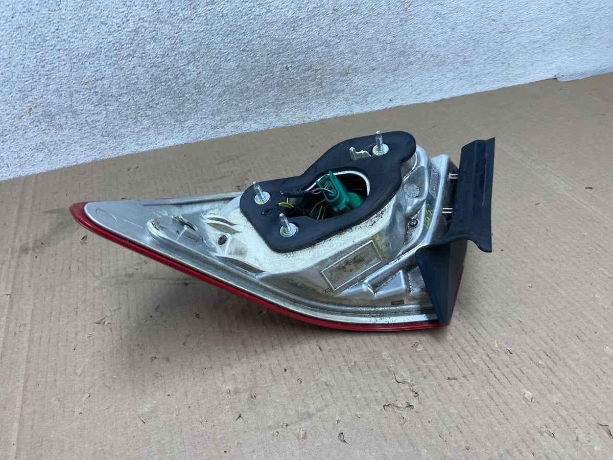 2007 to 2009 Lincoln MKZ Zephyr Left Driver Lh Side Tail Light AI9530 LK4