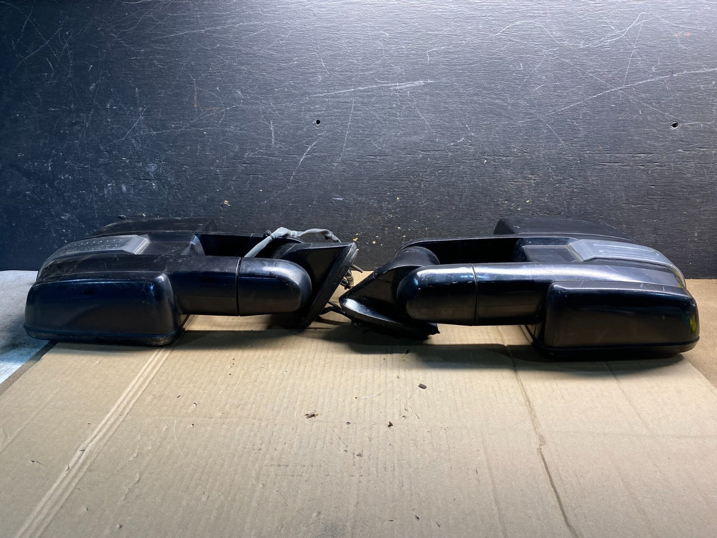 1999 - 2006 Chevrolet Silverado Sierra 2500 Left+Right Set Door Mirror ab0524 DG3