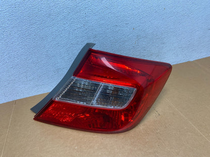 2012 Honda Civic Right Passenger RH Side Tail Light AD8912 DW0