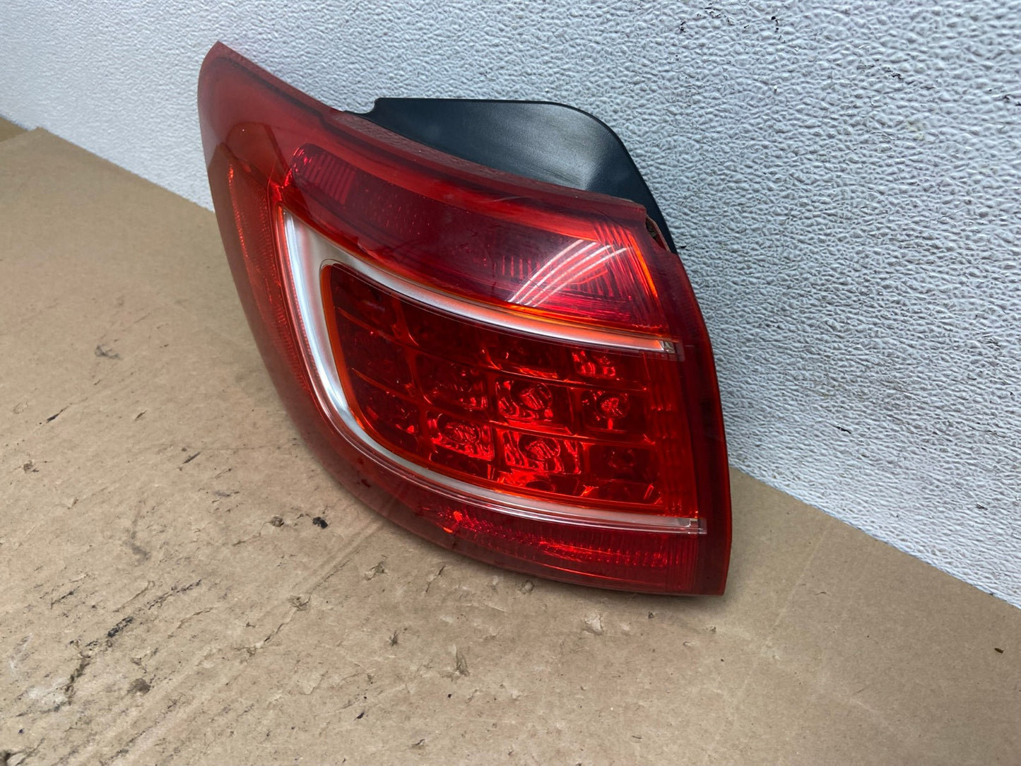 2011 to 2013 Kia Sportage Left Driver LH Side Tail Light AE6529 LK1