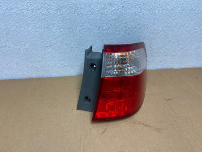 2005 2006 2007 Honda Odyssey Right Passenger RH Side Tail Light AC7455 LK2