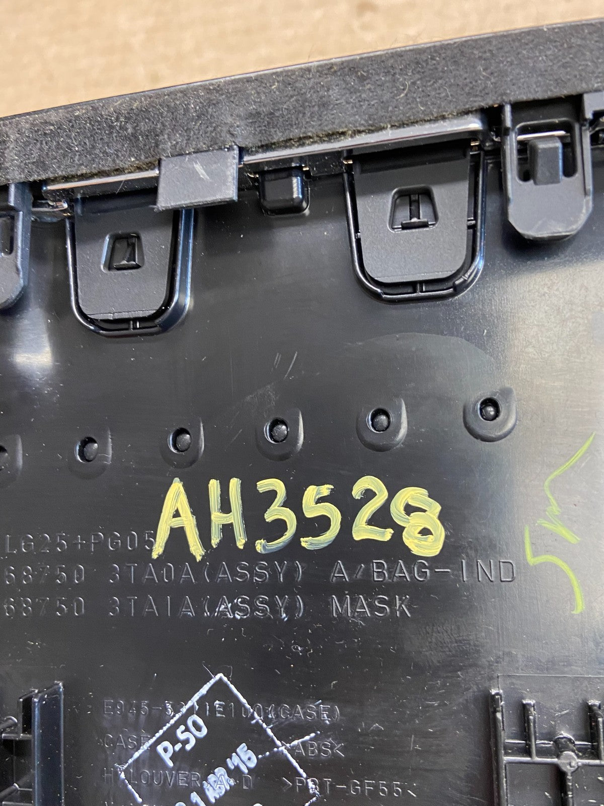 2013-2015 Nissan Altima Center Dash Vents Ac Air Vent Trim Panel Bezel AH3528 DG6