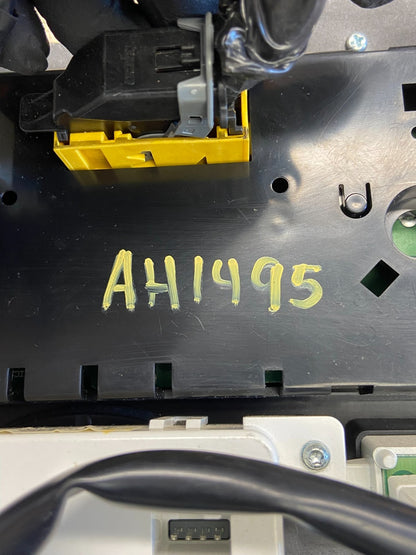 2004 to 2007 Infiniti QX56 Radio Player Climate Control Panel Bezel AH1495 DG5