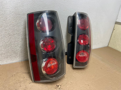 2007-2014 GMC Yukon Denali Left + Right SET Tail Lights Light AI1051 LK2
