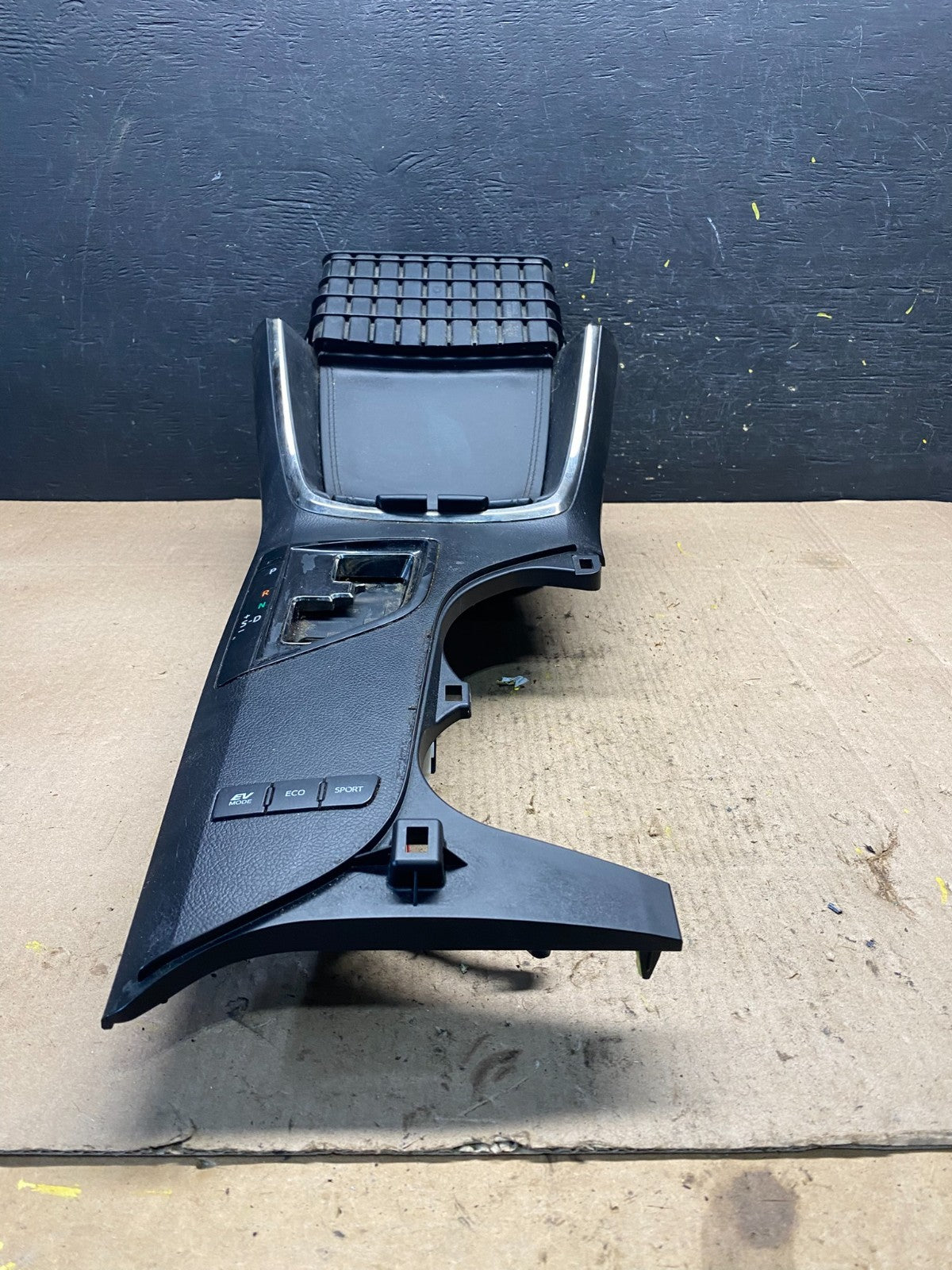 2013-2015 Toyota Avalon Floor Center Console Shifter Trim Bezel Cuphold R8412 DG1