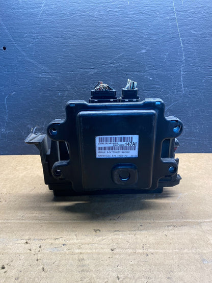 2005 Jeep Grand Cherokee BMC Body Module Power Fuse Box Relay AD7398 DG4