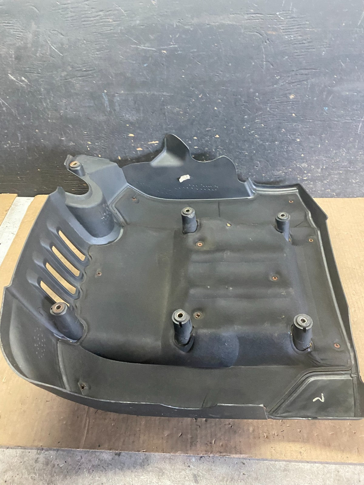 2001 - 2005 Hyundai Santa Fe 2.7L V6 Engine Motor Cover q5897 DG7