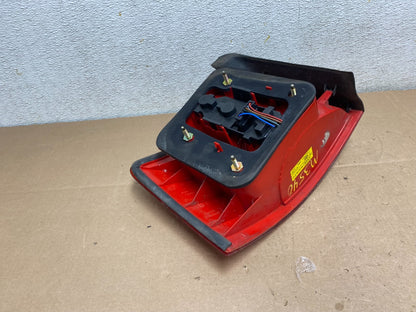 1999-2001 Audi A6 Wagon Oem Right Passenger Rh Side Tail Light Oem M3540 DW5