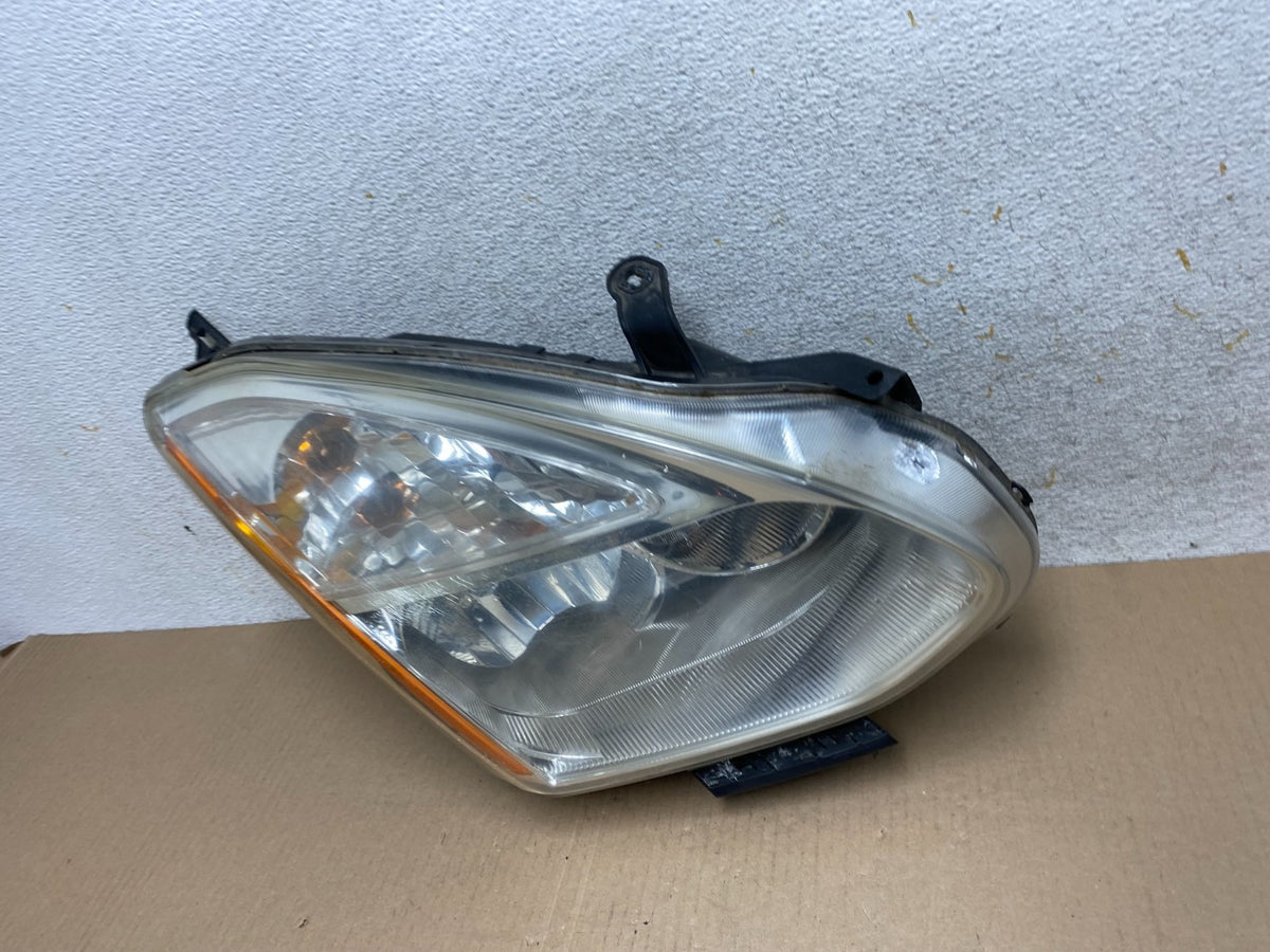 2009-2013 Nissan Rogue Right Passenger Halogen Headlight AJ2403 DW1