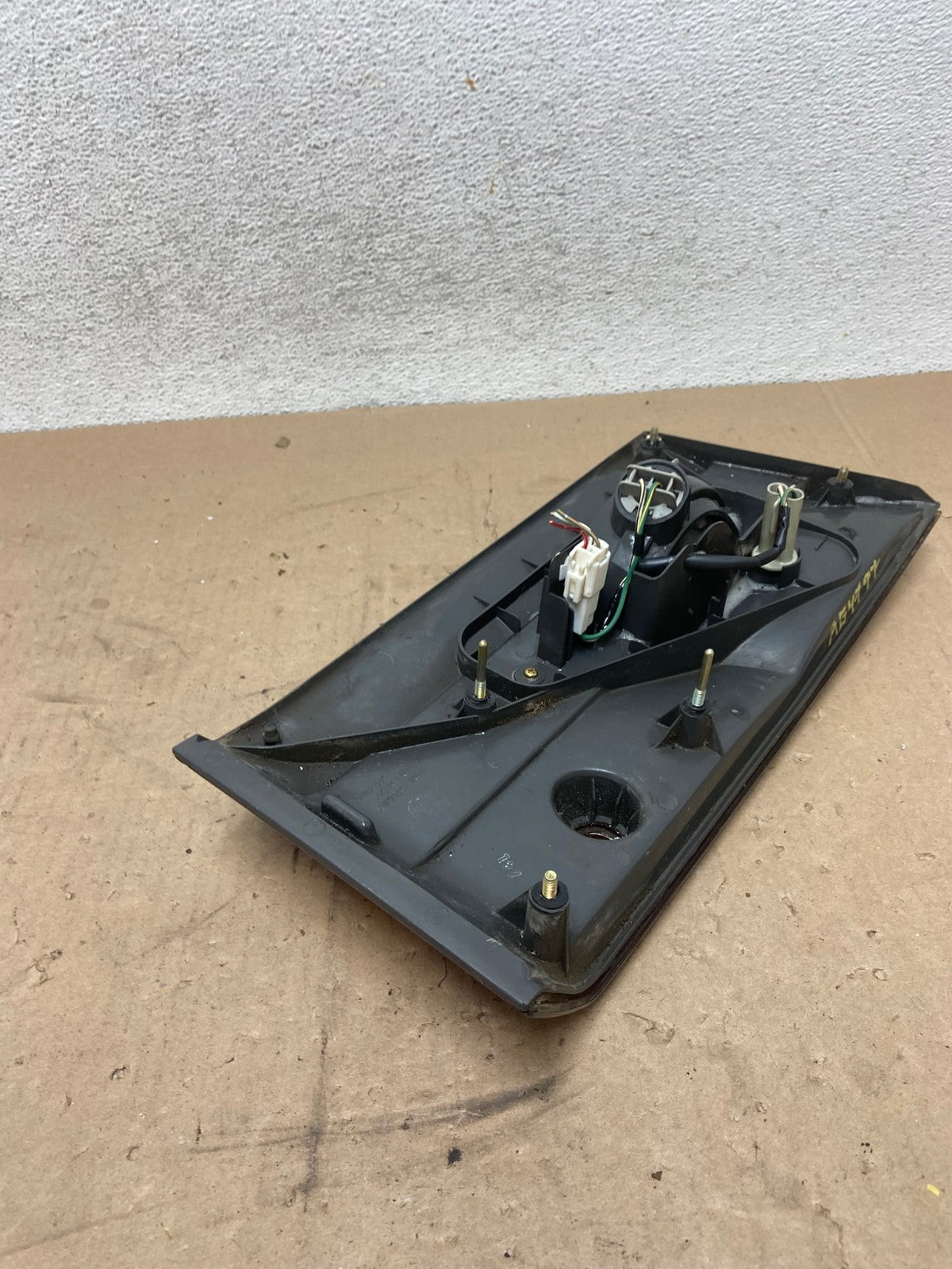 1997 1998 1999 Lexus ES300 Right Passenger Side Tail Light Inner AG4797 LK5