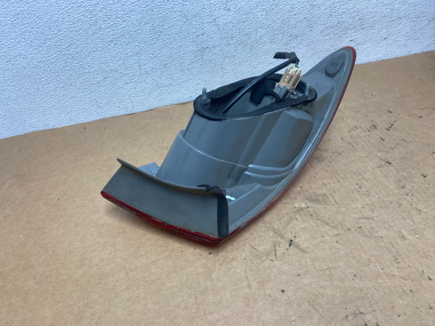 2003 - 2005 Mazda 6 Right Passenger Rh Side Tail Light AD4810 LK5