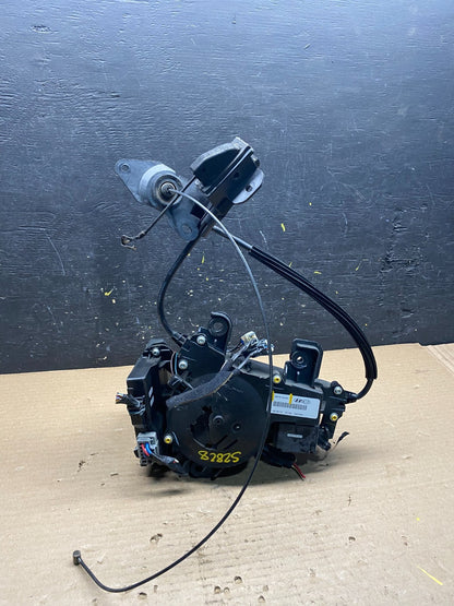 2007-2014 Kia Sedona Left Electric Power Sliding Door Motor Regulator S2828 DG2