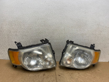 2008 to 2012 Ford Escape Headlights Left+Right Side Set Halogen V3727 DW0