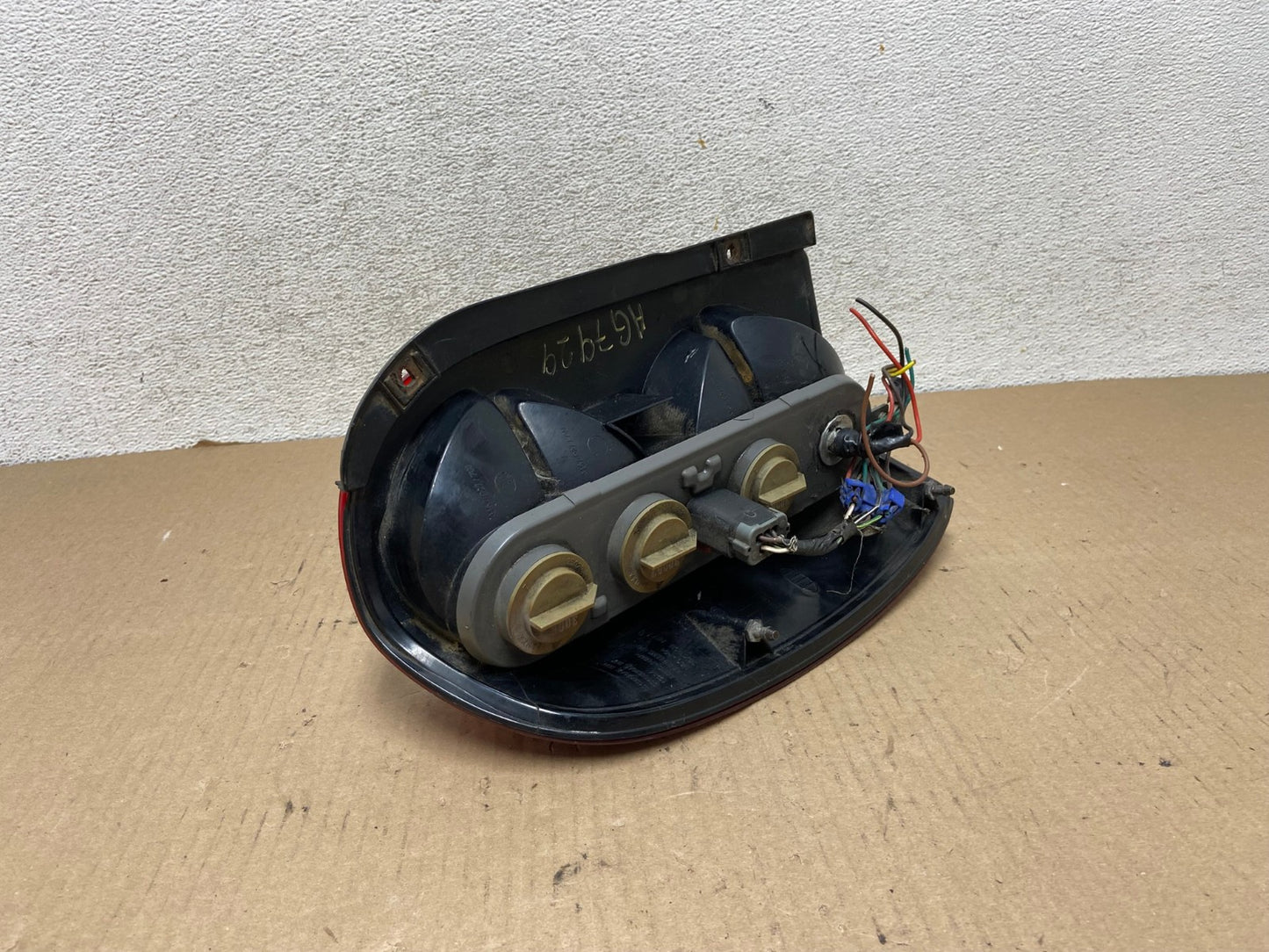 2002 2003 2004 Jeep Liberty Right Passenger Rh Side Tail Light AG7929 LK6