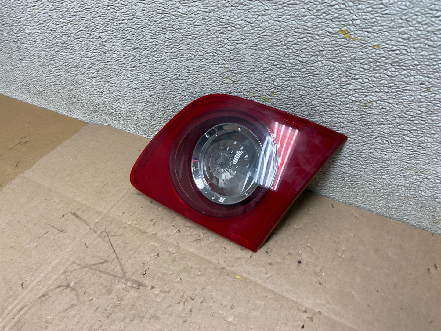 2004 2005 2006 Mazda 3 Sedan Right Passenger Side Tail Light inner OEM AA0395 DW1