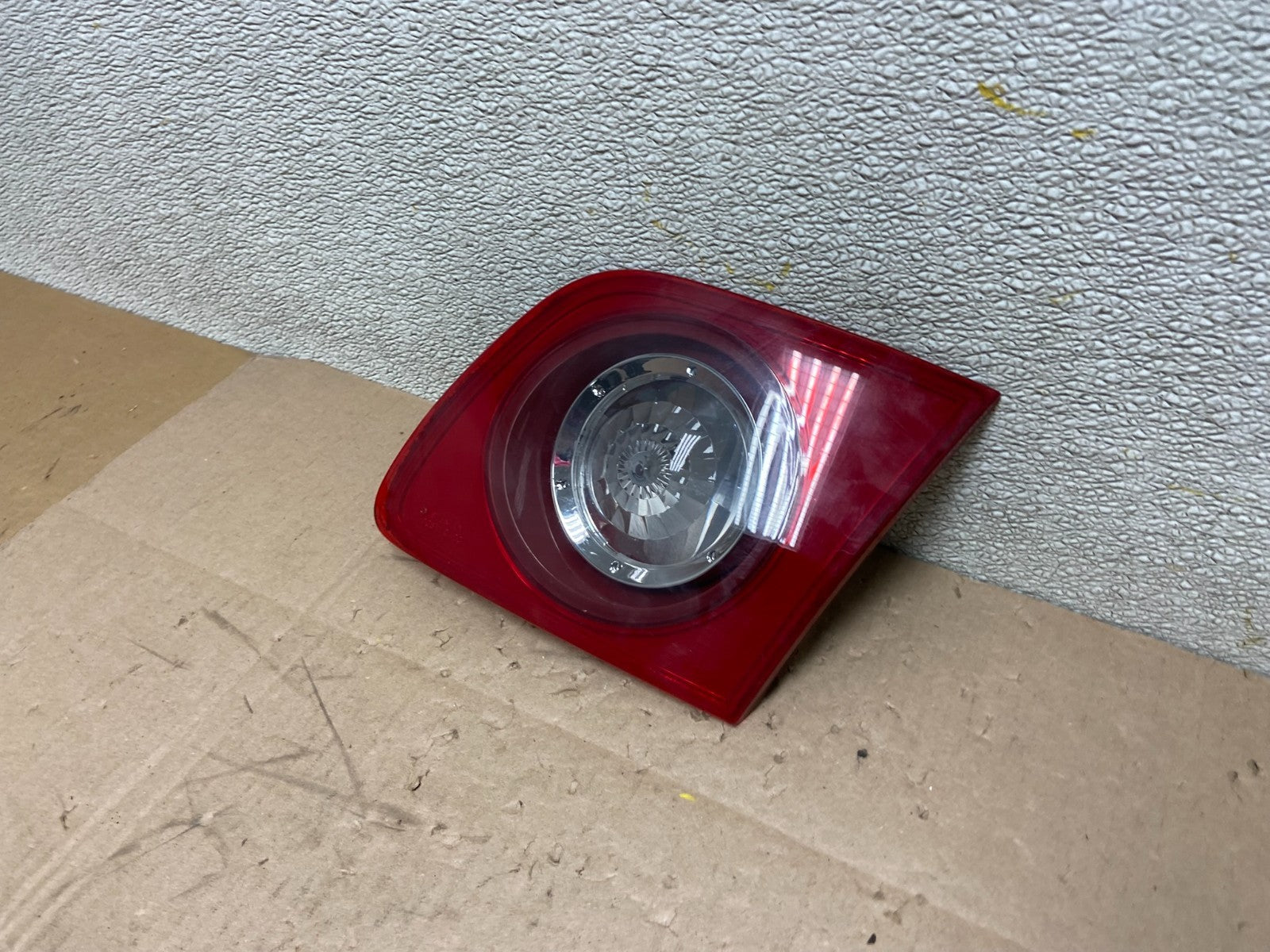 2004 2005 2006 Mazda 3 Sedan Right Passenger Side Tail Light inner OEM AA0395 DW1