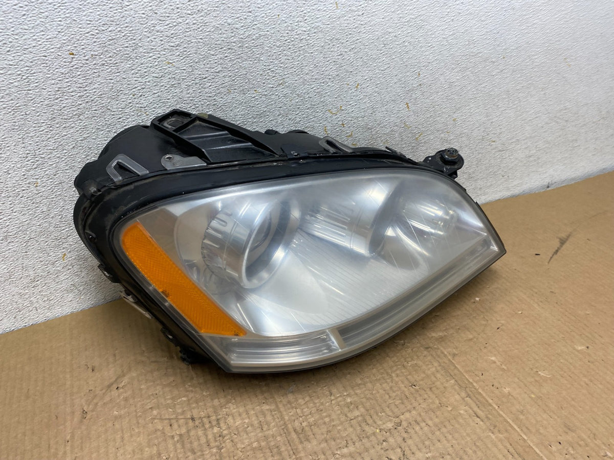 Halogen 2006-2009 Mercedes-Benz ML Class Right Passenger Headlight AI6784 DW2
