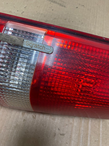2003 2017 Chevrolet Express 1500 2500 3500 Right Passenger Tail Light T8206 DW4