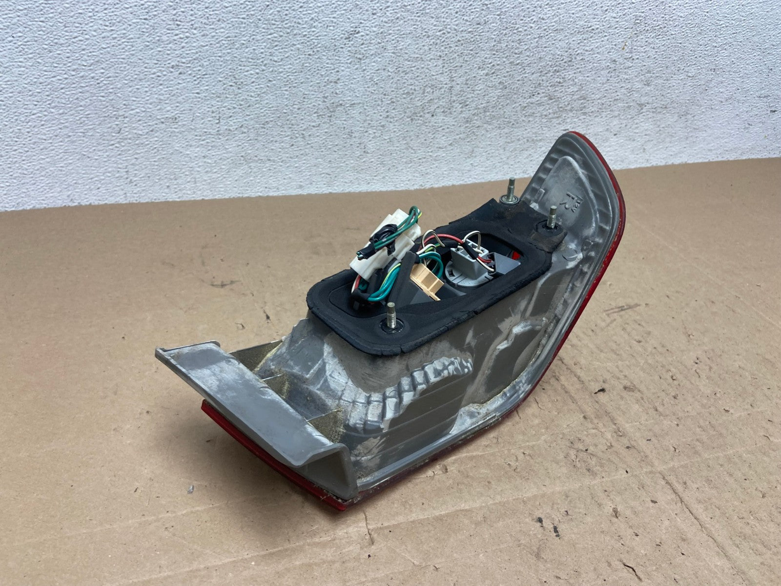 2000 to 2001 Toyota Camry Right Passenger Rh Tail Light AE6079 LK5